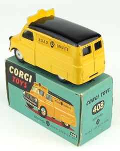 Corgi toys 408 aa bedford van yy8981
