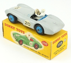 Dinky toys 110 aston martin db3 yy9211