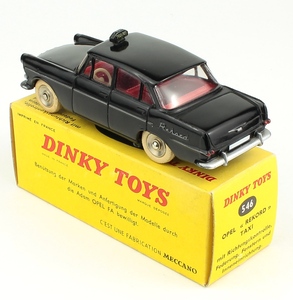 French dinky toys 546 opel rekord taxi zz111