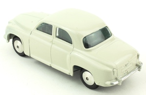 Corgi toys 204 rover 90 zz931