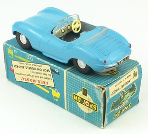 Spot on models 107 jaguar xkss zz1781