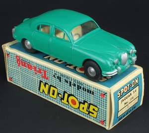 Spot on models 114 jaguar 3.4 saloon zz225