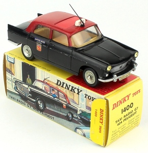 Dinky Toys Peugeot 404 - N°101 - Fabriquée En France - Miniature Ancienne