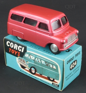 Corgi toys 404 bedford dormobile personnel carrier zz430