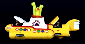 Corgi toys 803 yellow submarine zz4762