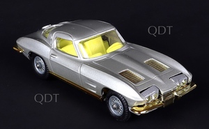 Corgi toys 310 chevroet corvette gold zz5113