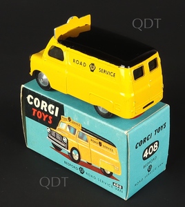 Corgi toys 408 bedford road service van zz5341