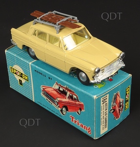 Spot on models 184 austin a60 cambridge zz779