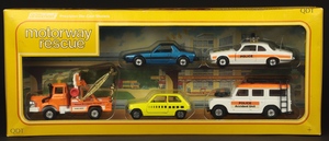 Corgi toys marks spencer gift set 2096 motorway rescue zz799