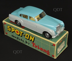 Spot on models 102 bentley saloon zz843