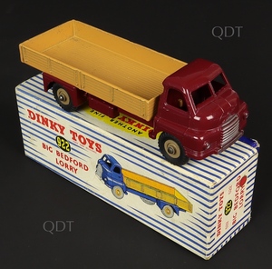 Dinky toys 922 big bedford lorry zz846