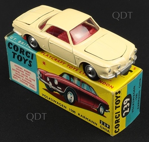 Corgi toys 239 volkswagen 1500 karmann ghia m269