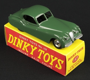 Dinky toys 157 jaguar xk120 coupe aa256
