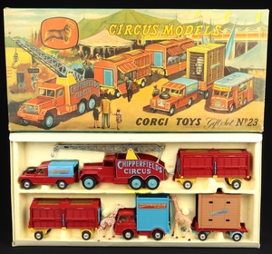 Corgi gift set 23 chipperfields circus aa434b