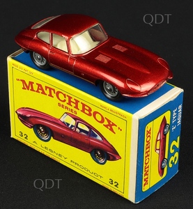 Matchbox 1 75 models e type jaguar c324