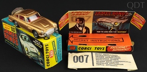 Corgi toys 261 james bond aston martin aa532