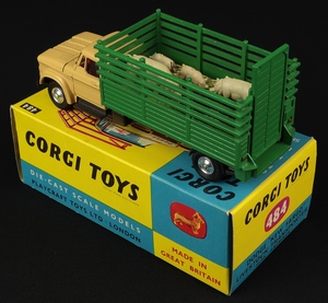 Corgi Toys  484 Dodge Kew Fargo Livestock Truck Rear Ramp