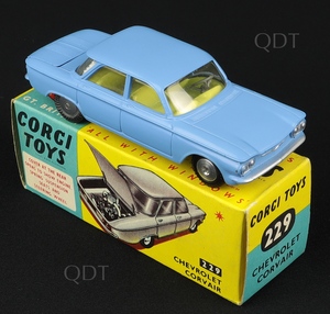 CHEVROLET CORVAIR Vintage Corgi Toys 229 Made in Gt. Britain -  Sweden