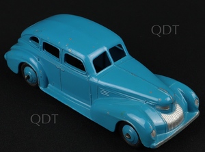 Dinky toys 39e chrysler royal sedan aa638
