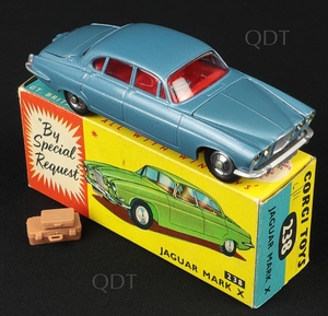 Corgi toys 238 jaguar mark x m316