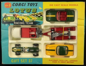 Corgi toys gift set 37 lotus team racing set aa710
