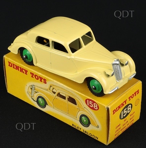 Dinky toys 158 riley saloon aa828