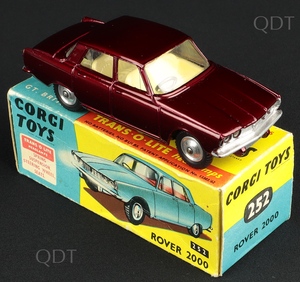 Corgi toys 252 rover 2000 aa865