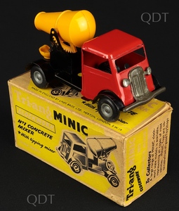 Tri ang minic models 45m concrete mixer bb4