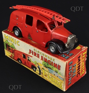 Tri ang minic models 62m fire engine bb376