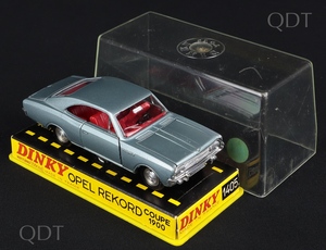 Dinky toys 1405 opel rekord bb422