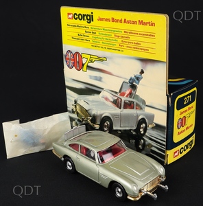 Corgi toys 271 james bond's aston martin bb528
