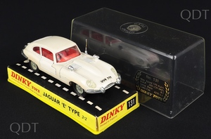 Dinky toys 131 e type jaguar bb553a