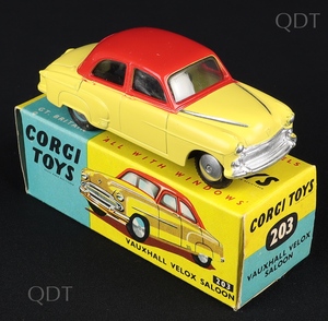 Corgi toys 203 vauxhall velox saloon bb795