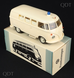 Wiking ambulance bb851