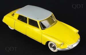 French Dinky Toys 522 Citroen DS 19 - QDT