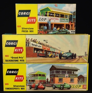 Corgi toys kits silverstone set cc8