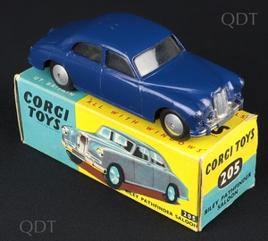 Corgi toys 295 riley pathfinder cc177