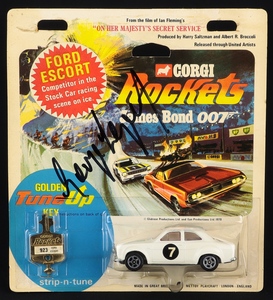 Corgi rockets 923 james bond ford escort george lazenby ohmss cc187