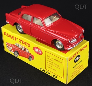Dinky toys 184 volvo 122s cc216
