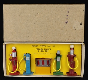Dinky toys 49 petrol pumps cc288
