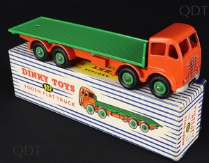 Dinky toys 902 foden flat truck bb811