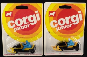 Corgi junior 18 snowmobile ski daddler cc544