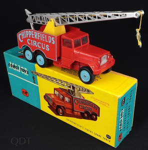 Corgi toys 1121 chipperfields crane truck cc633