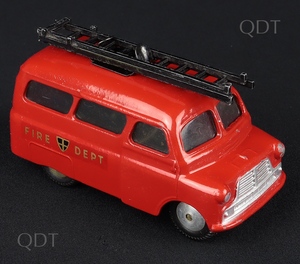 Corgi toys 405m bedford fire tender cc771