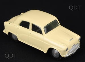 Corgi toys 201m cambridge c771a
