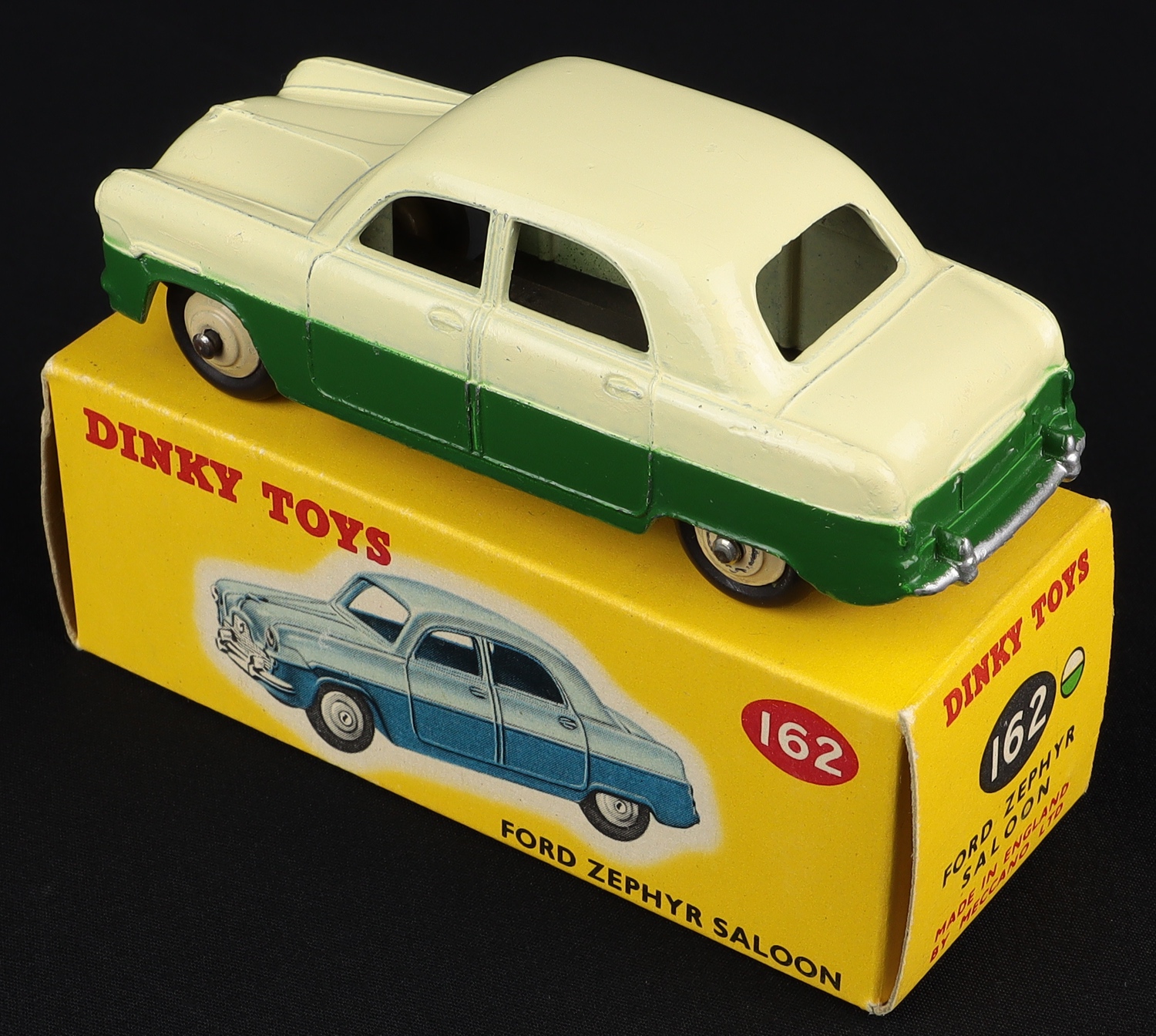 Dinky Toys 162 Ford Zephyr Saloon QDT