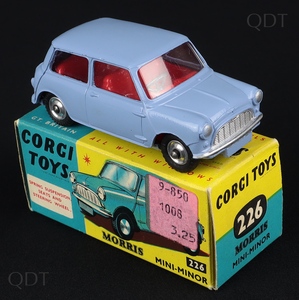 Corgi toys 226 morris mini minor cc912 front