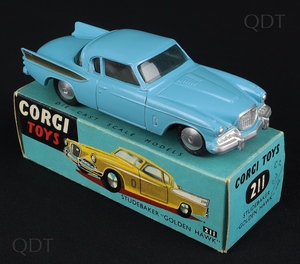 Corgi toys 211 studebaker golden hawk cc948 front
