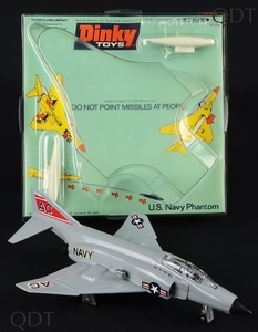 Dinky toys 730 u.s. navy phantom aeroplane dd30 front
