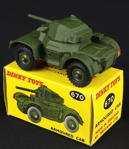 Dinky Toys 670 Armoured Car QDT